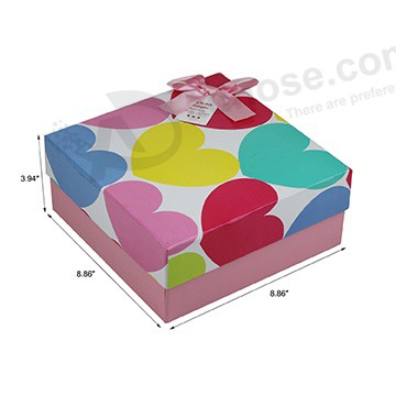 colored gift box Size
