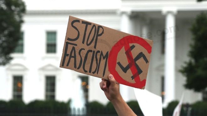 Google's stance on neo-Nazis 'dangerous', says EFF