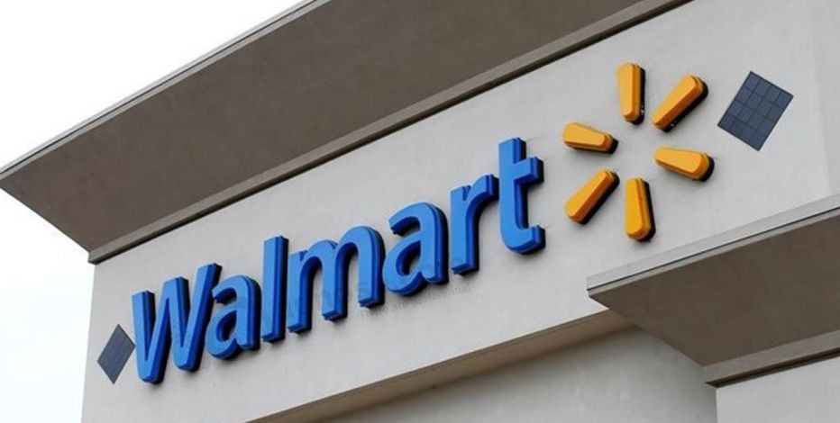 Walmart touts online sales growth amid Amazon ecommerce battle