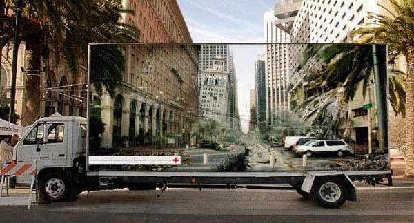 red-cross_optical-illusion-billboard